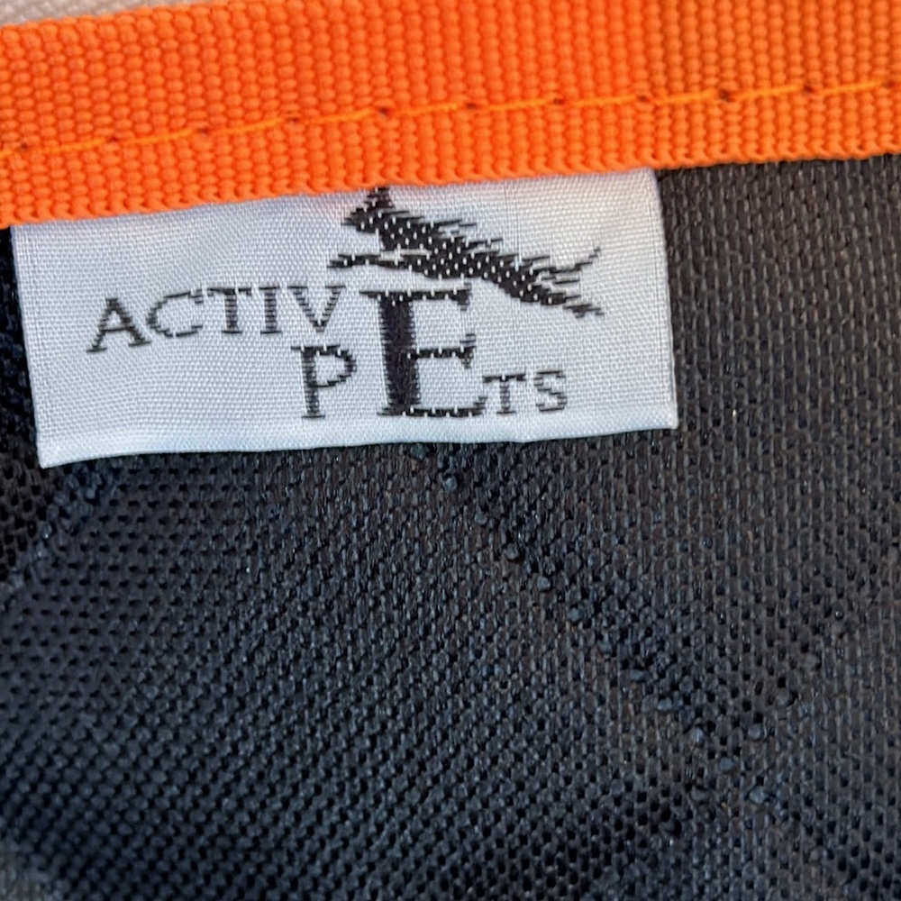 NWOT Active Pets Car Seat Protector
